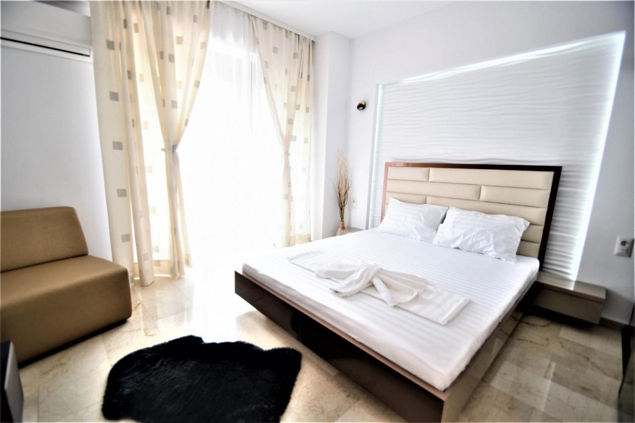 Apartament Sara Mamaia In Luxury Vila Sophia 3 エクステリア 写真