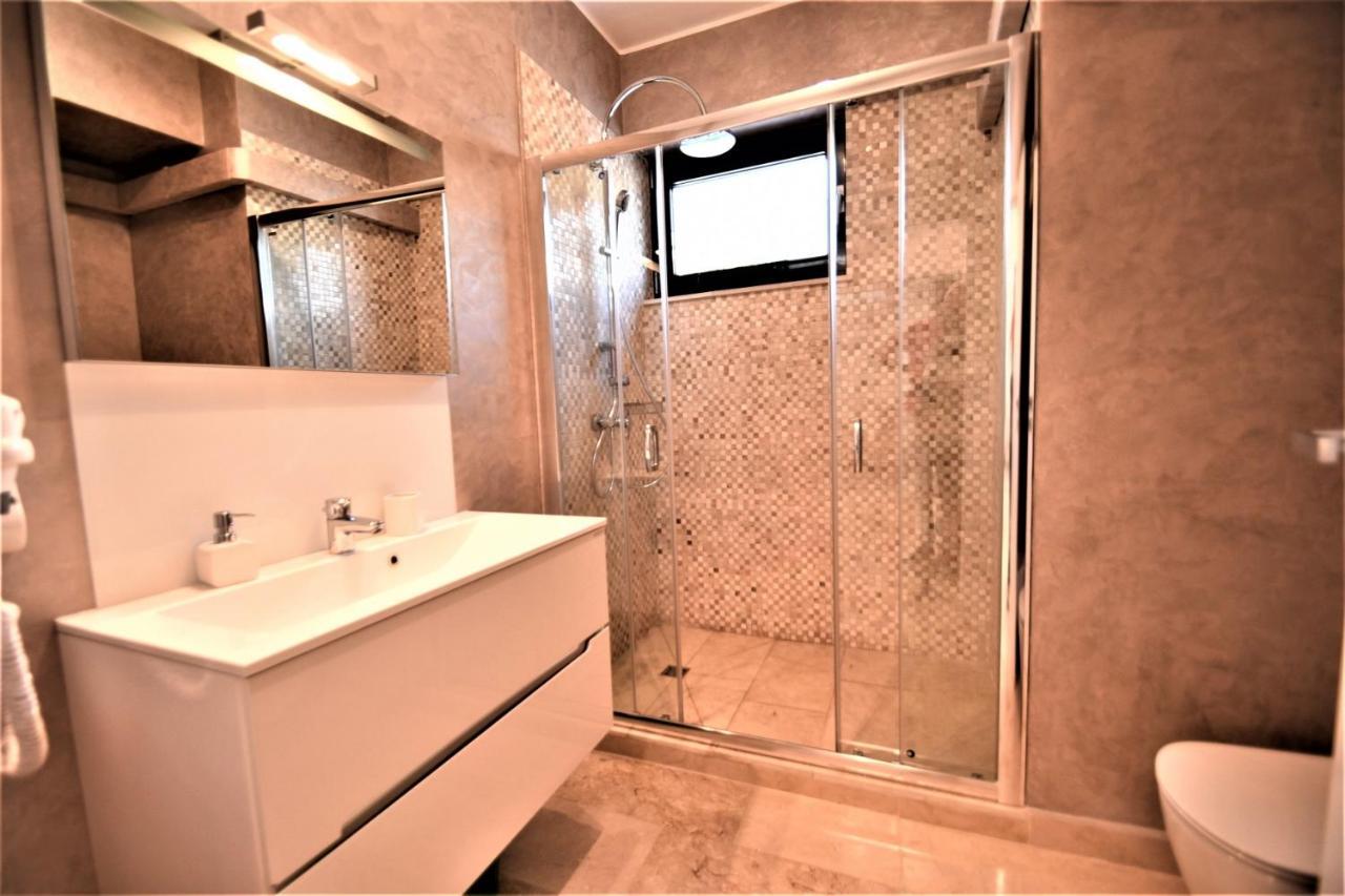 Apartament Sara Mamaia In Luxury Vila Sophia 3 エクステリア 写真